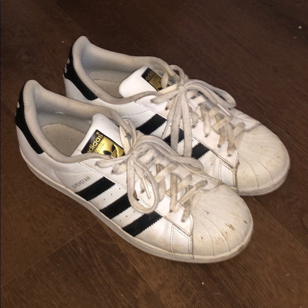 Adidas Super Star Women’s Size 9